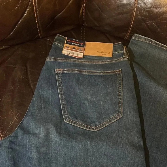 WeatherproofâVintage Men's StretchâRelaxedâFitâRegularâJeans - Picture 4 of 11